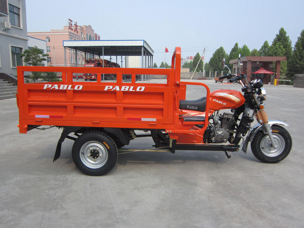 Motorista de três rodas direita Motorista de carga de três rodas com tipo de motor de 300cc e cilindrada de 201 250cc